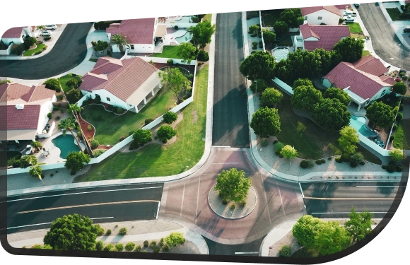 street-image-with-gradient-transparent-border-and-path-clip-with-border-radius